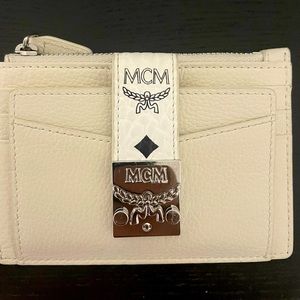 MCM Patricia Visetos Card Case